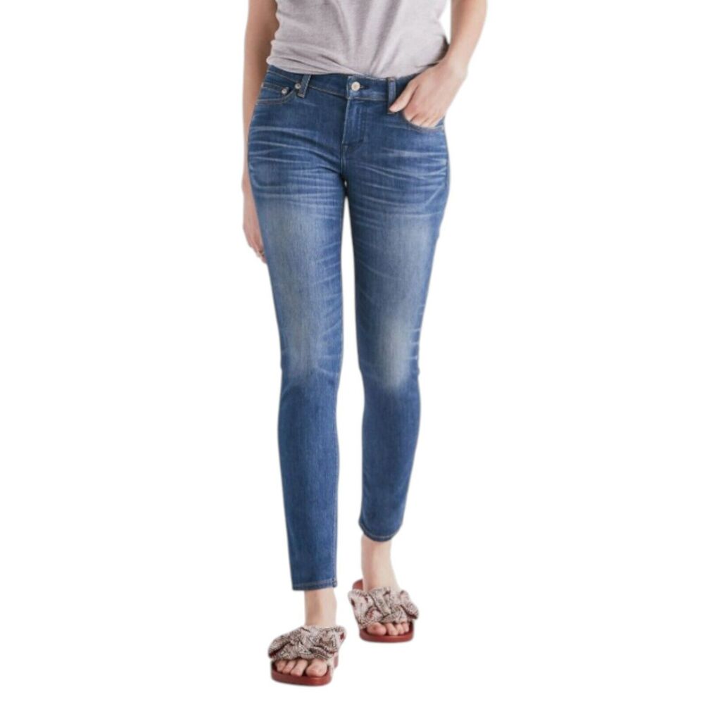 Lucky Brand Slim Skinny Jeans in Faded Blue